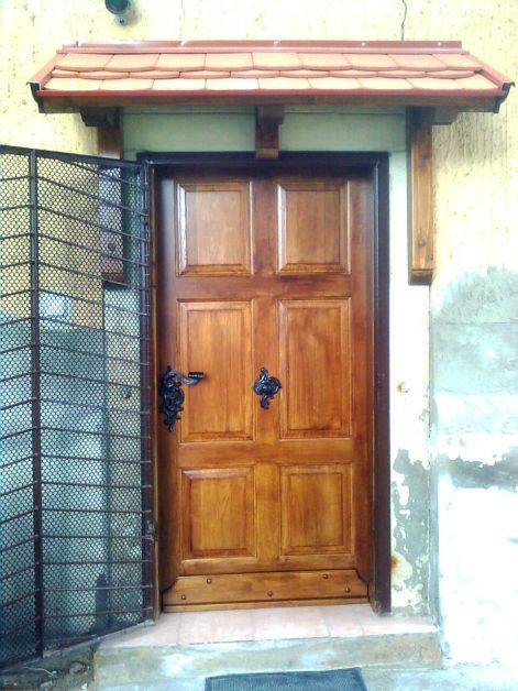 &Uacute;j sekrestye ajt&oacute; 2011